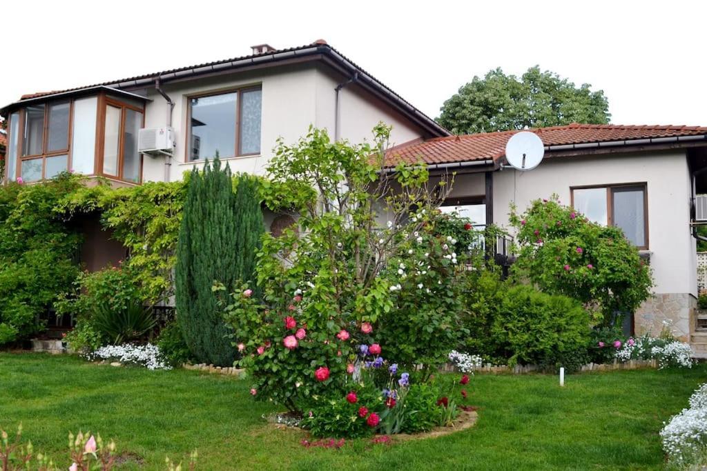Sea & Garden Villa Varna Ngoại thất bức ảnh